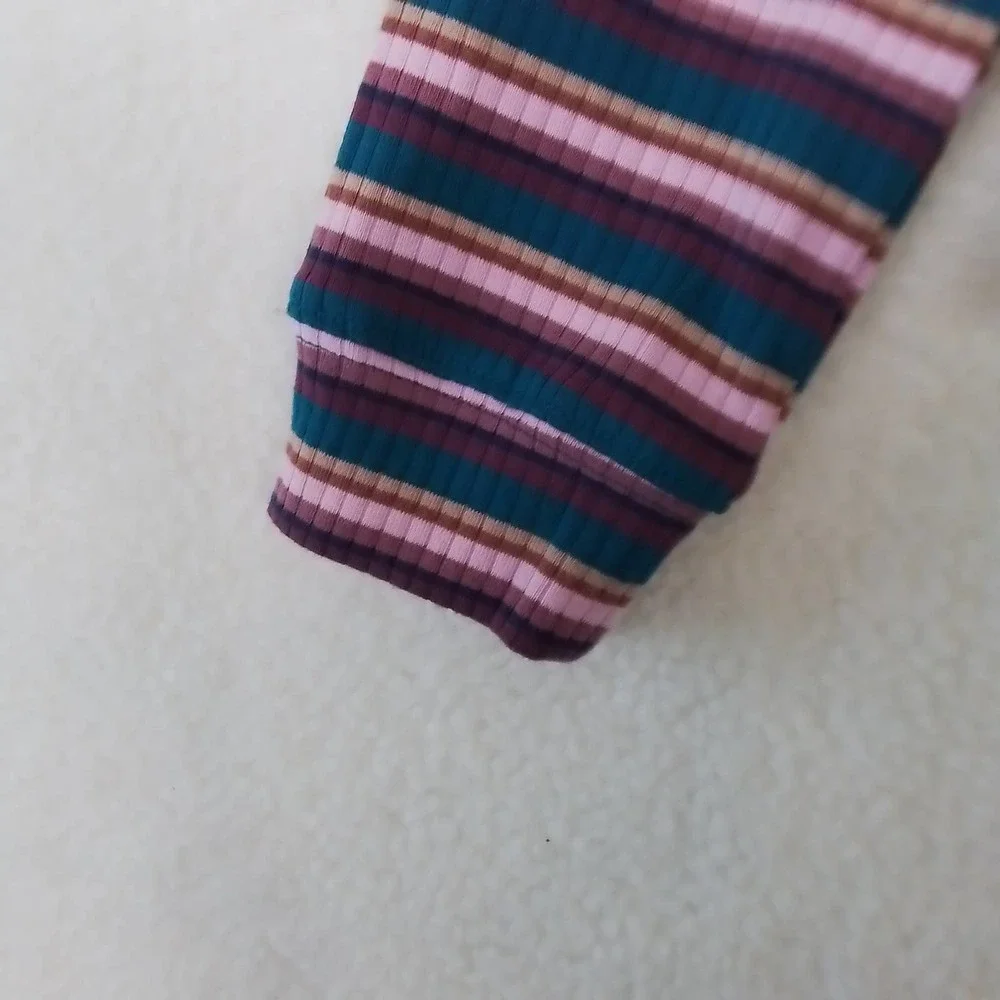 OshKosh High Waist Mock Neck Ribbed Top Size 12 Pink, Tan,‎ Teal Stripes